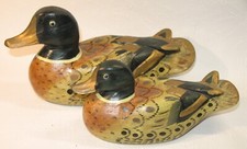 Stockenten Figuren aus Holz