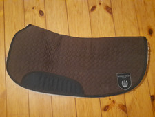 Lammfellpad Roundskirt Christ