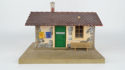 Pola bahnhofsgebäude - g,