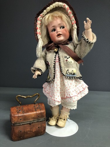 Antiker kleiner puppen - antiker,