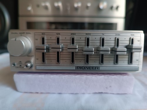 Pioneer car stereo - pioneer, cd-5