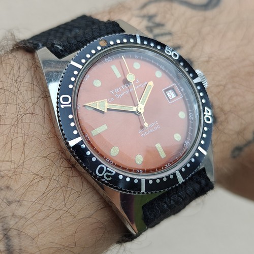 Triton spirotechnique - j,