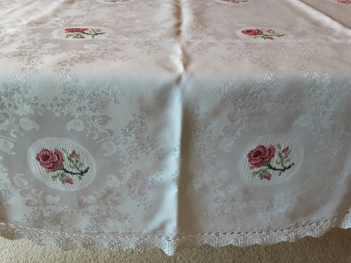 Runde bestickte tischdecke mit - runde,