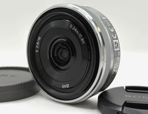 Sony sel16f28 16mm - 16mm, f/2.8