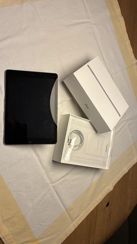 Apple ipad modell - 9,7“,,