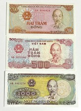 Lot 3 Banknoten Vietnam 200 /