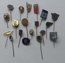 Konvolut Anstecknadeln