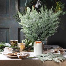 Künstliche Tannen Zweige