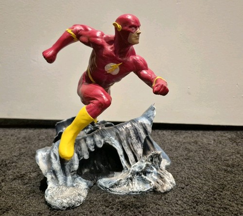 The flash classic - classic, statue