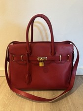 Italienische Designer-Handtasche aus Echtleder – Neu & ungetragen