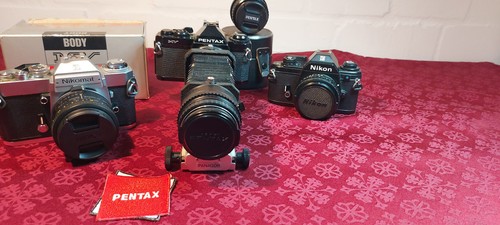 Nikon nikomat pentax - nikon,
