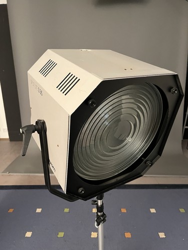 Elinchrom s35 fresnel spot - elinchrom,