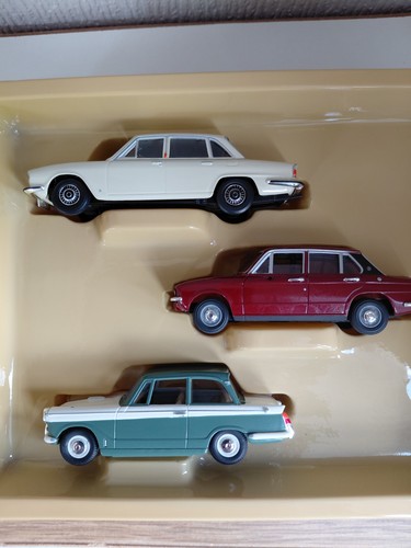 Corgi vanguards 2002 1003 - tc,