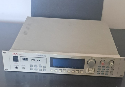 Akai s2800 rack sampler - s2800,