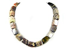 Prachtvolle Halskette aus dem