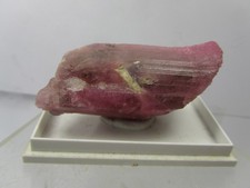 F176  Turmalin (Rubellit) aus Nigeria