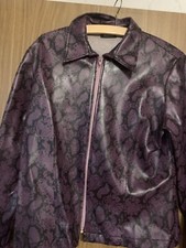 „ Madonna - Kunstleder Jacke“Schlangenprint“lila/ Schwarz Gr.L