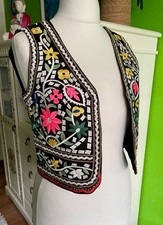 Bestickte Boho-Weste –