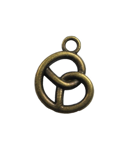 Anhänger brezel bronze - 8x,