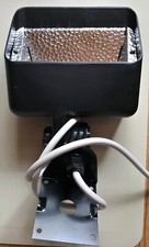 kleiner Scheinwerfer mit Gelenkhalterung