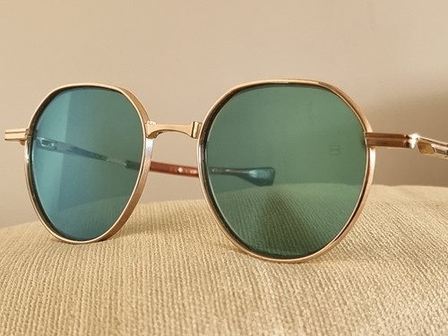 Dita vers one - one, brille
