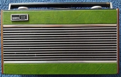 Vintage roberts radio - vintage,