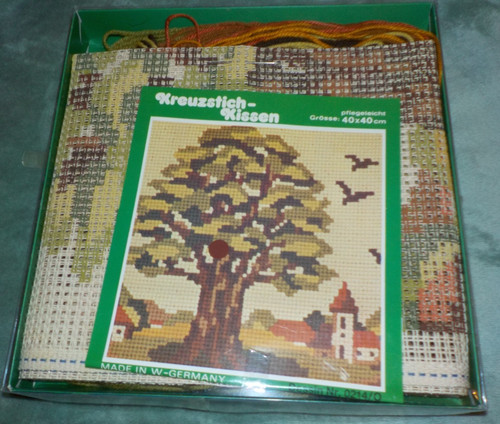 ältere stickpackung kissen - stickpackung,