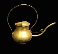 Gießkanne Messing Fensterbank