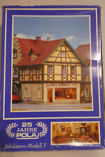 POLA H0 JUBILÄUMSMODELL F VON 1982 ANTIKE MÖBEL LADENEINRICHTUNG UND BELEUCHTUNG