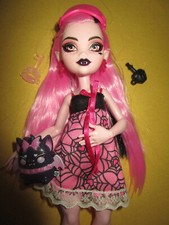 B1903) BARBIE MONSTER HIGH DOLL DRACULAURA+TIERCHEN MATTEL NEUWERTIG UNBESPIELT
