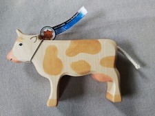 Holztiere Bauernhof Kuh