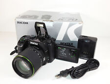 Pentax K70 24,78 MP mit Zoom DA 18-135mm 1:3,5-5,6 ED AL DC WR 2900 Auslösungen*