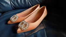 Asos Schuhe Ballerinas Satin Strass Perlen rosa Weiß Gold Schnalle Gr. 35 UK2