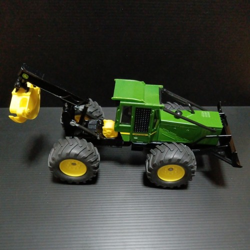Siku john deere harvester - deere,