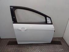 Ford Focus DYB BJ 2016 Tür