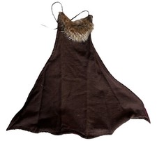 Umhang mit Pelzkragen 1:6