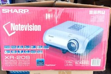 Sharp Multimedia Projektor XR