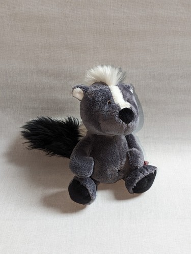 Nici skunk stinktier calvin - skunk,