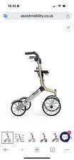 Trust Care  Rollator "Lets Go" mit Tablett und Tasche, leicht klappbar !