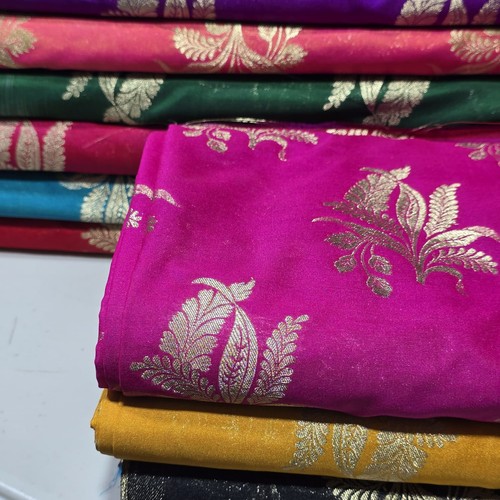 Floral gold jacquard banaras - gold,