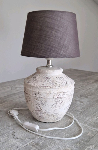 Tischlampe mit rundem