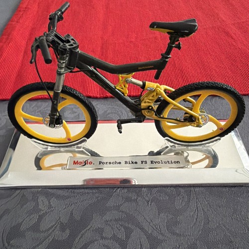 Porsche maisto bike fs - porsche, 1:12