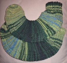 Wollsocken, Bananensocken, selbstgestrickte Socken, grün, 4-fach, Gr. 42-44