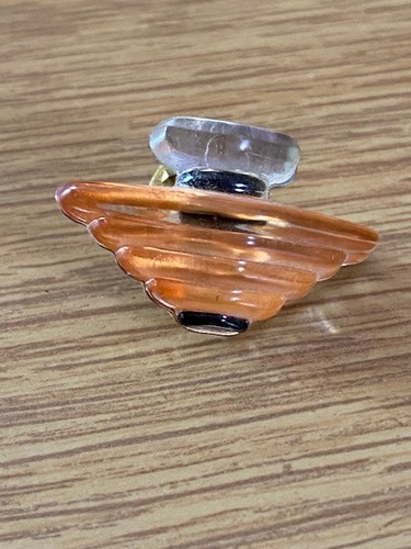 Pin tresor von lancome - von, paris