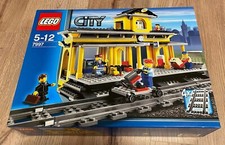 LEGO - 7997 - CITY - Bahnhof -