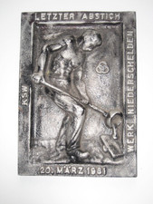 Gedenktafel letzter Stahlabstich Krupp Werk Charlottenhütte Niederschelden