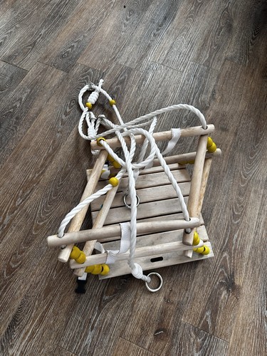 Kinderschaukel aus holz mit - kinderschaukel,