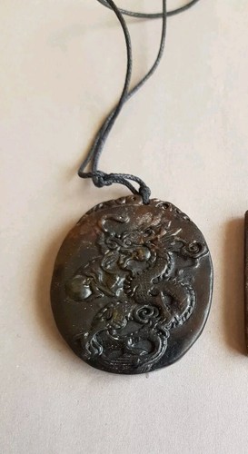 Anhänger amulett aus jade - anhänger,
