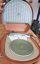 Phillips Hutschachtel 50er Jahre Plattenspieler Röhrenverstärker im Koffer