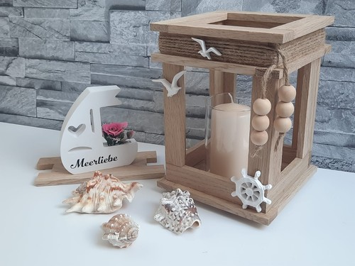 Handgefertigte holzlaterne - handgefertigte,